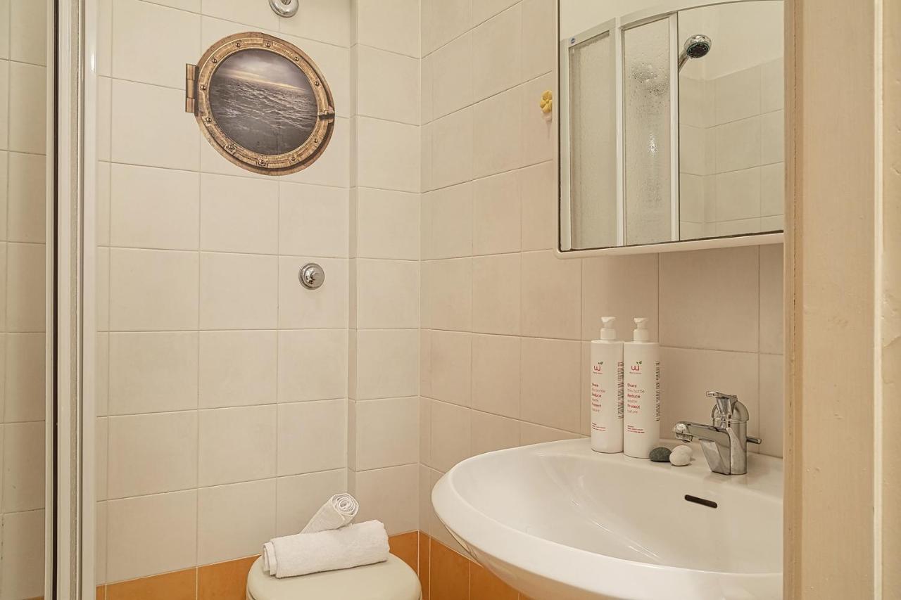 Seaview Studio In The Center Of Rapallo Buitenkant foto